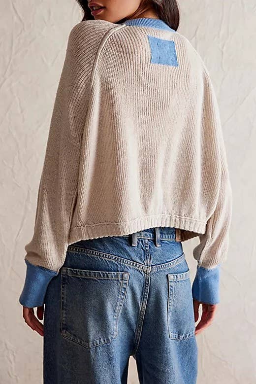 CONTRAST TRIM SLOUCHY BUTTON DOWN CROPPED KNIT CARDIGAN: BEIGE