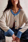 CONTRAST TRIM SLOUCHY BUTTON DOWN CROPPED KNIT CARDIGAN: BEIGE