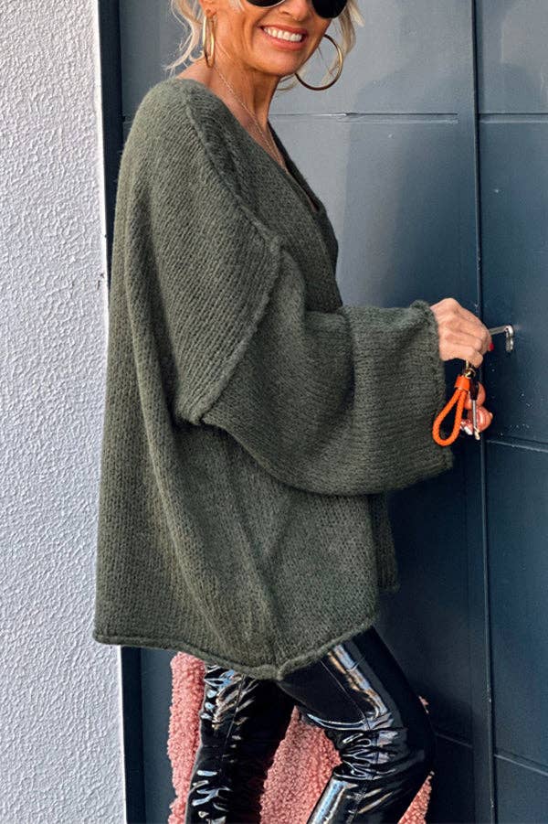 RIZZ SLOUCHY V-NECK FLARE SLEEVE KNIT SWEATER JUMPER: MOSS