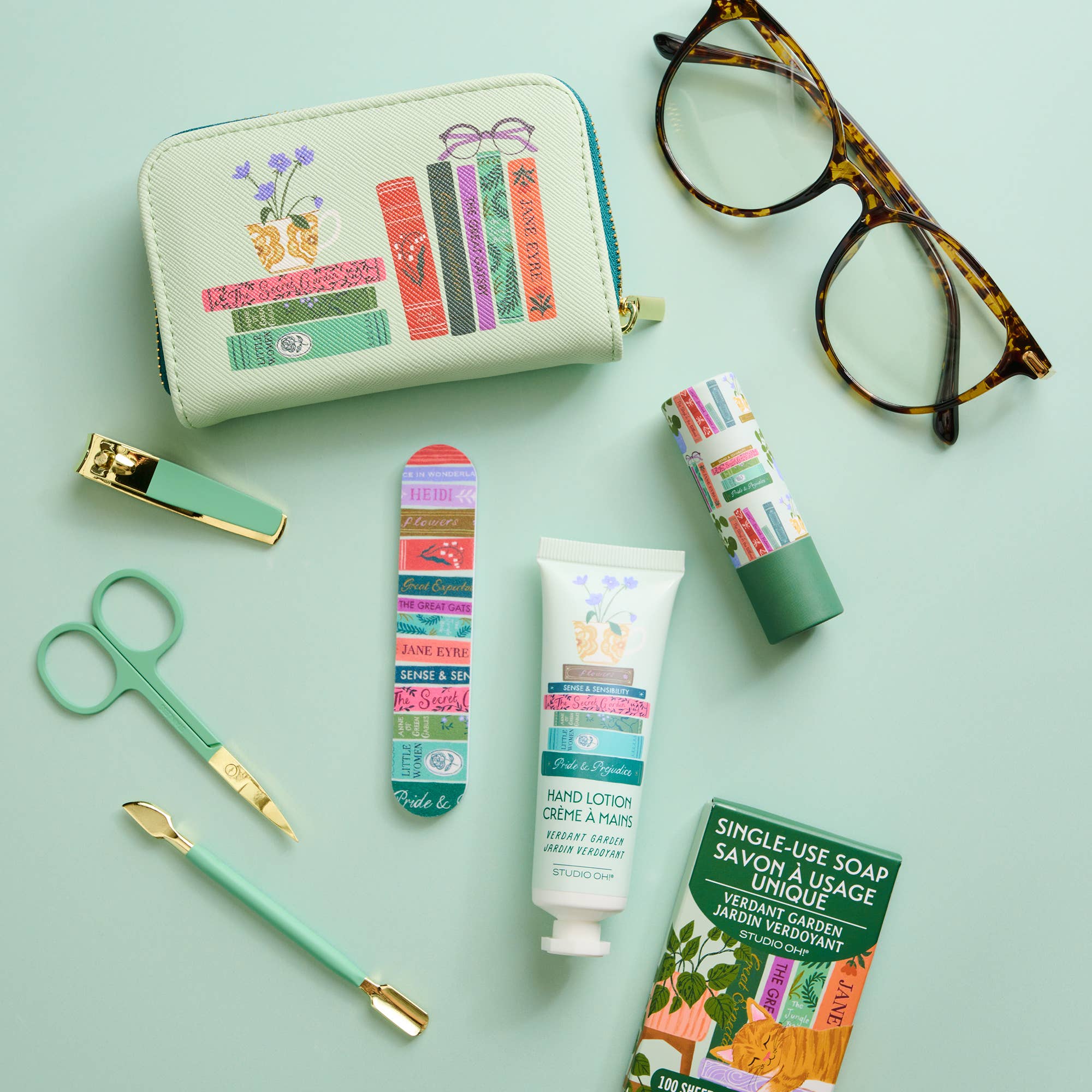 COZY READS LIP BALM & HAND LOTION SET