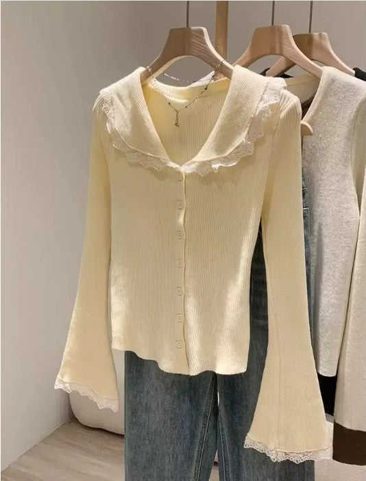 LACE TRIM KNIT CARDIGAN