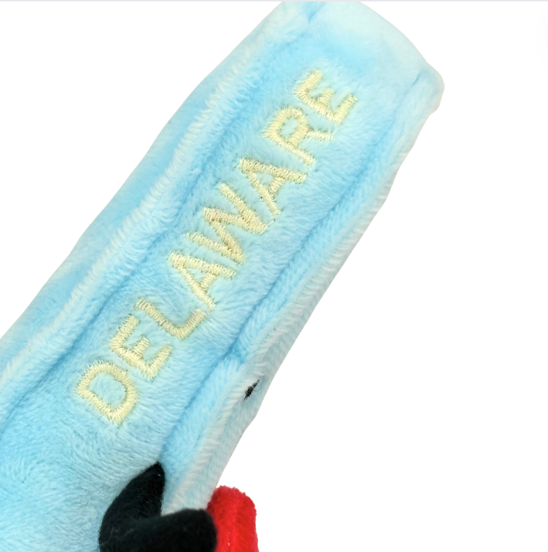 DELAWARE PLUSH MAGNET