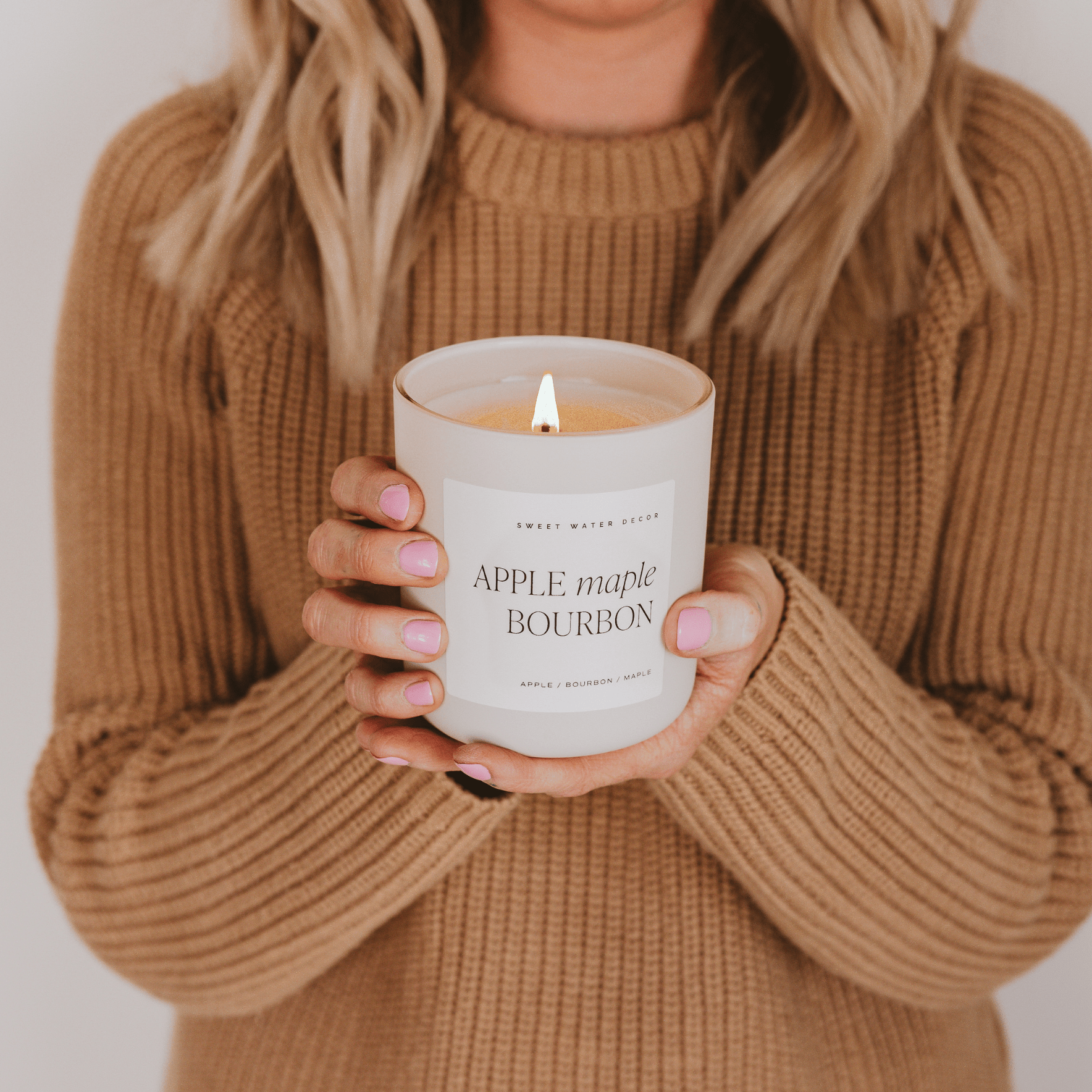 APPLE MAPLE BOURBON SOY CANDLE  - TAN MATTE JAR - 15 OZ