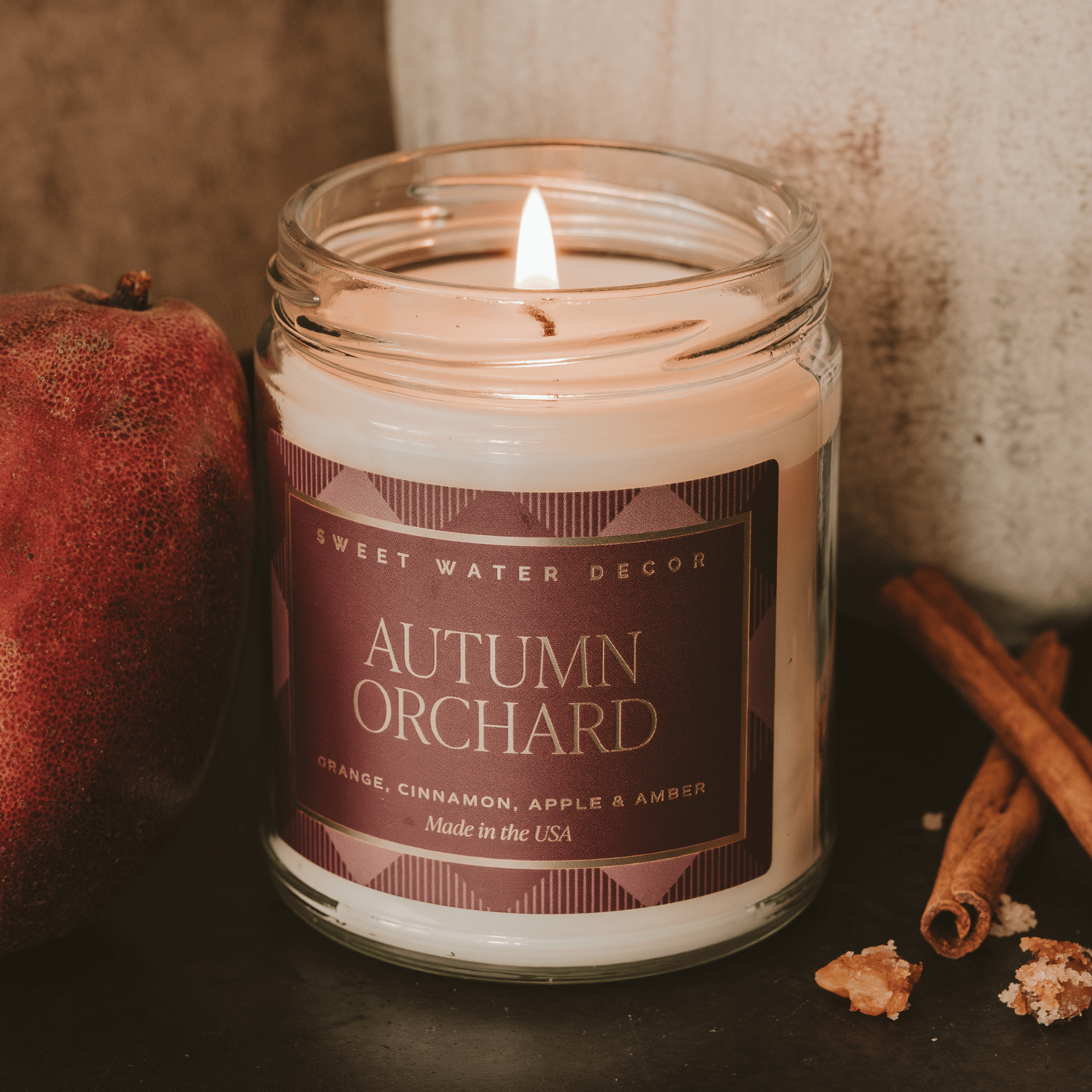 AUTUMN ORCHARD SOY CANDLE - PATTERNED 9 OZ - CLEAR JAR (MULLED CIDER)