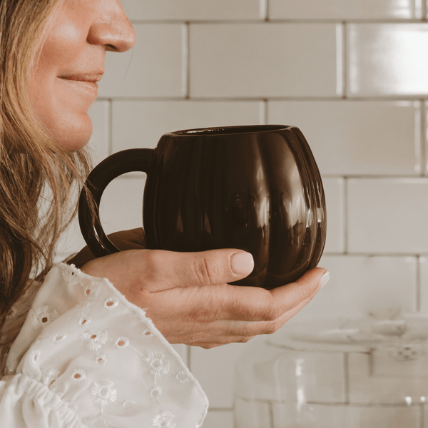 BROWN PUMPKIN 19OZ. FIGURINE COFFEE MUG