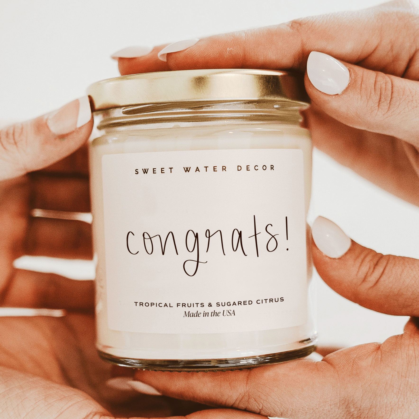 CONGRATS! SOY CANDLE - CLEAR JAR - 9 OZ (ISLAND AIR)