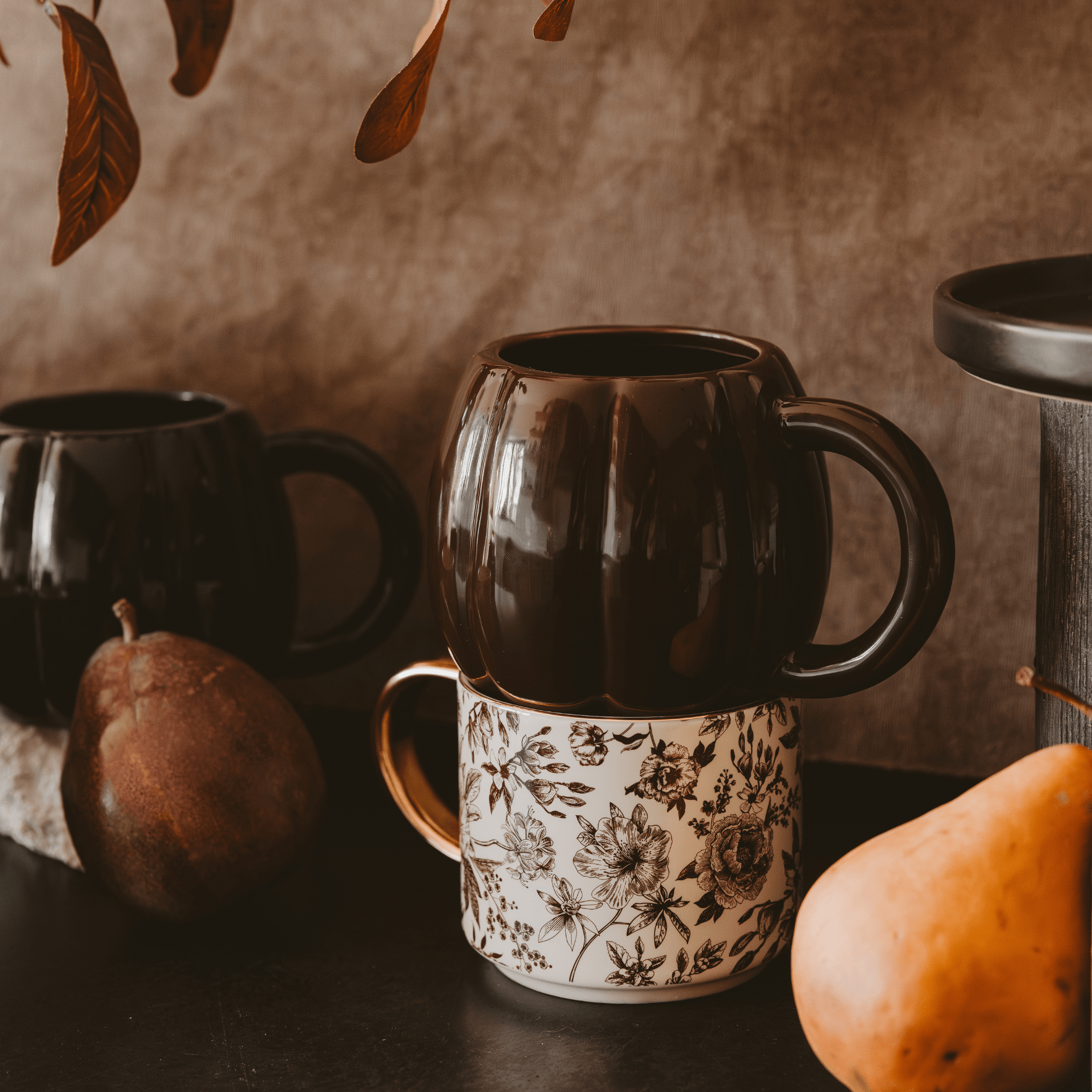 BROWN PUMPKIN 19 OZ FIGURAL COFFEE MUG