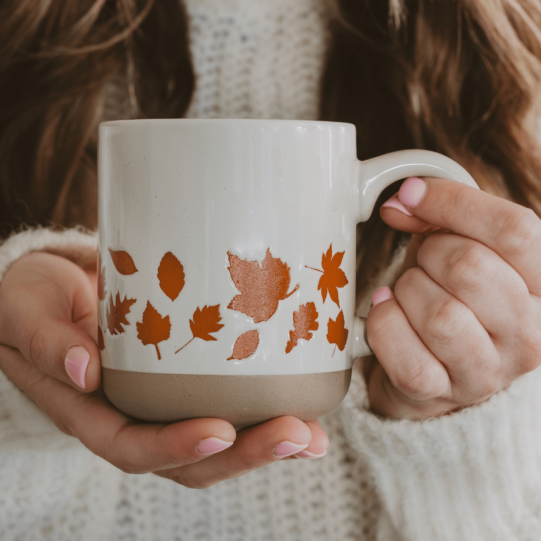 ORANGE LEAVES 14OZ. CREAM STONEWARE COFFEE MUG