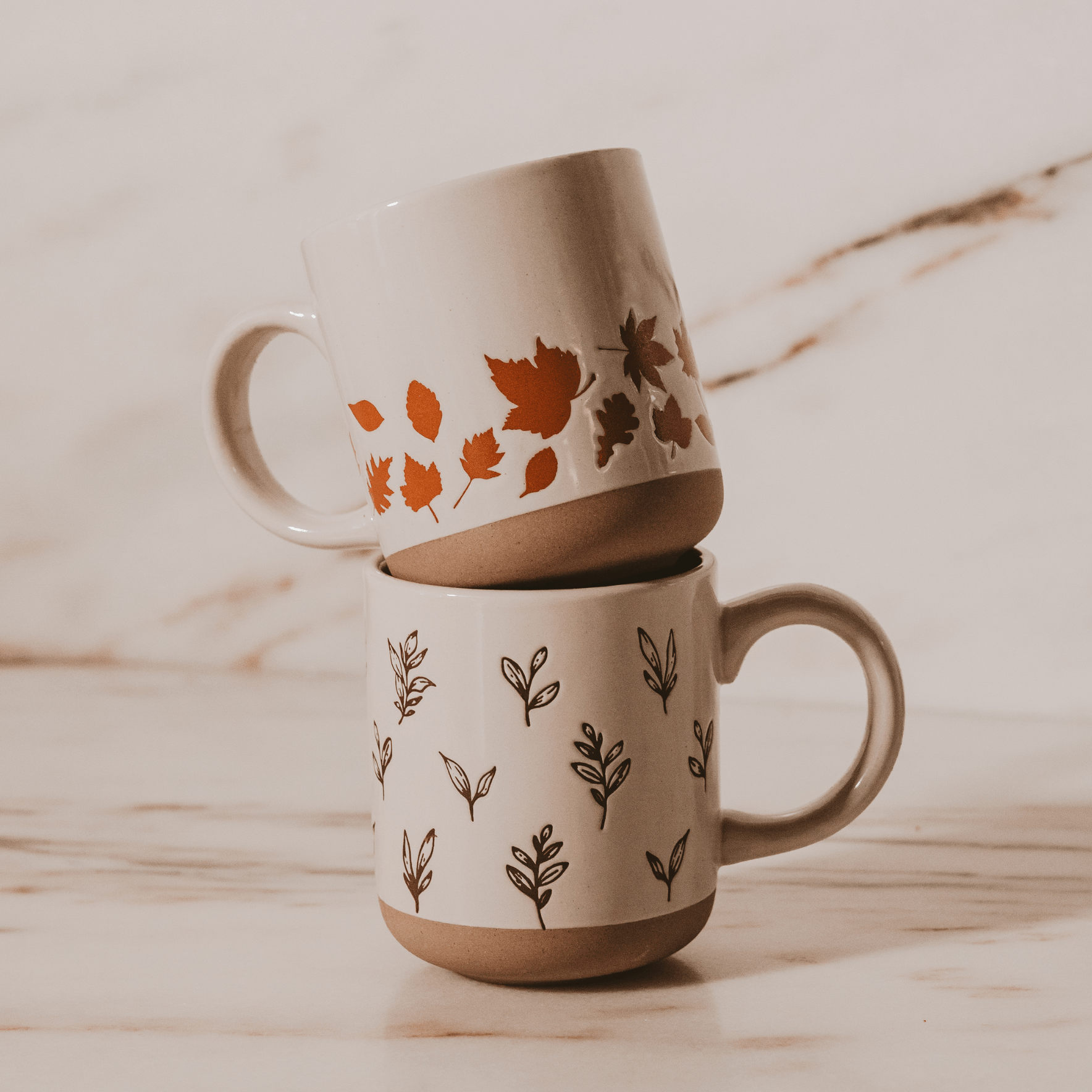 ORANGE LEAVES 14OZ. CREAM STONEWARE COFFEE MUG