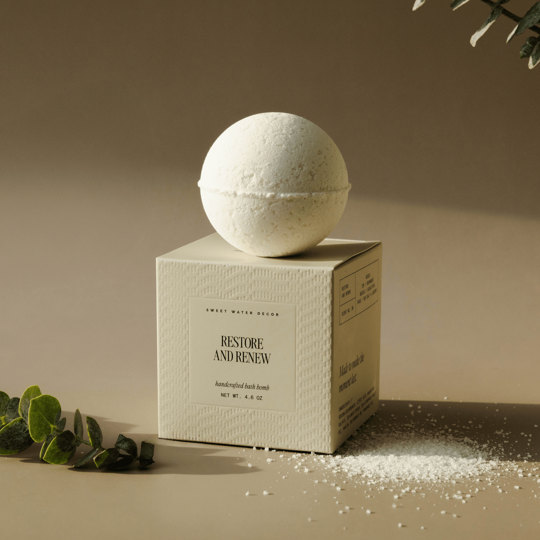 RESTORE AND RENEW WHITE EUCALYPTUS 4.6 OZ BATH BOMB