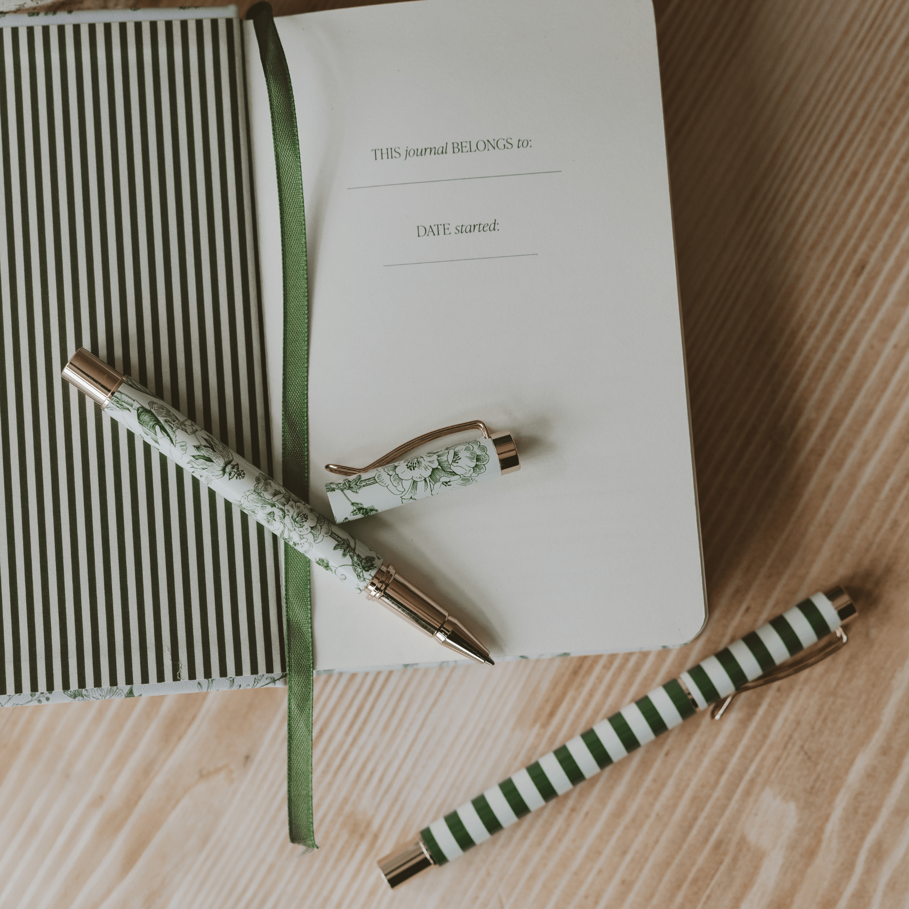 MOM'S ONE LINE A DAY GREEN DELFT LEATHER JOURNAL