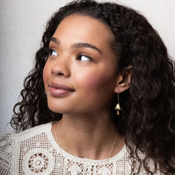 REFINED ICON EARRINGS