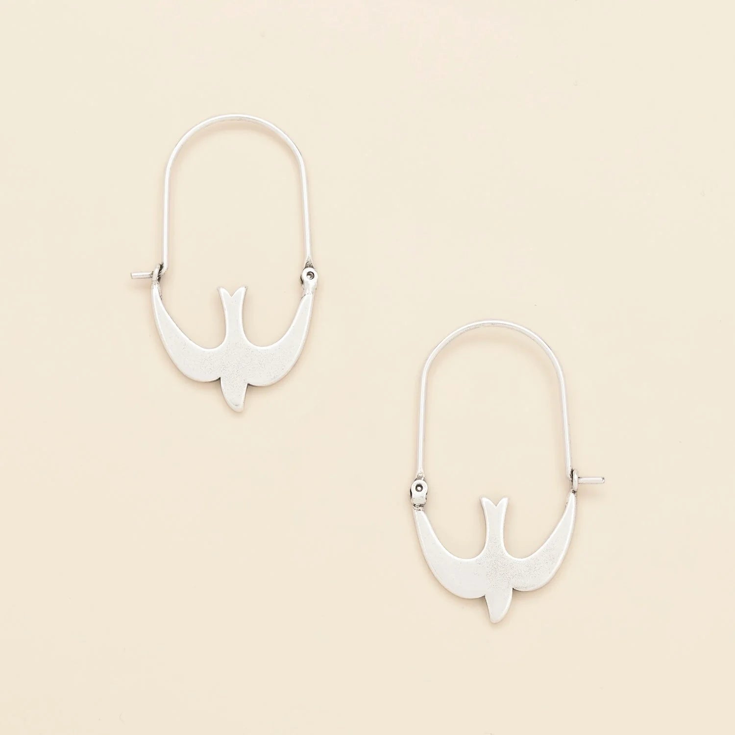 REFINED ICON EARRINGS