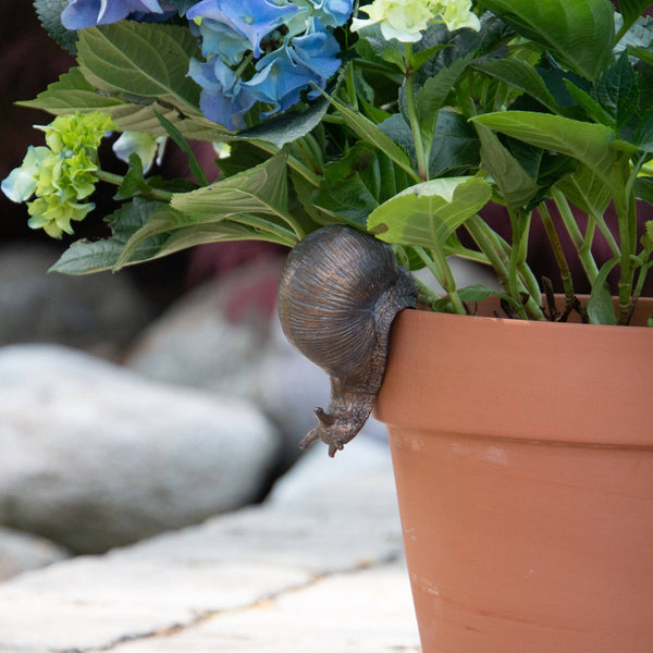 SNAIL POT HUGGER