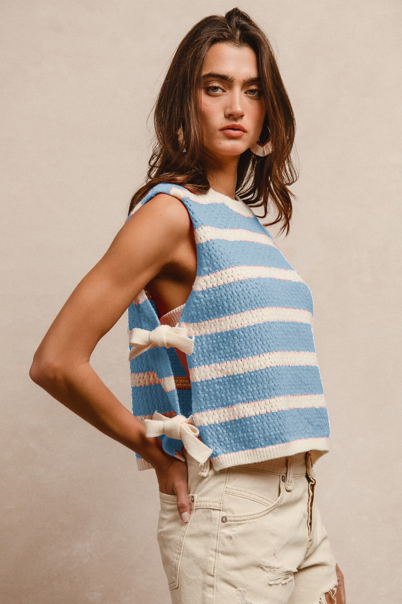 TIE SIDE STRIPE KNIT TOP