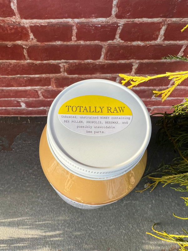 QUART TOTALLY RAW HONEY 3LB