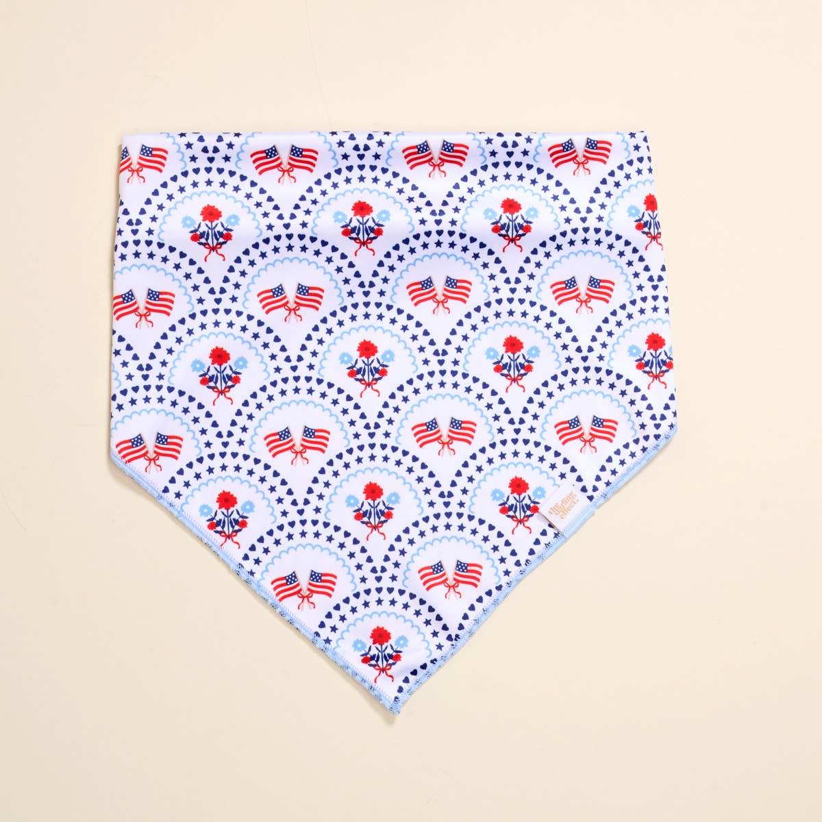 BOW-WOW PET BANDANA-ALL-AMERICAN DARLING