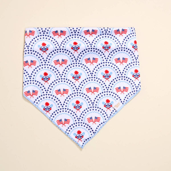 BOW-WOW PET BANDANA-ALL-AMERICAN DARLING