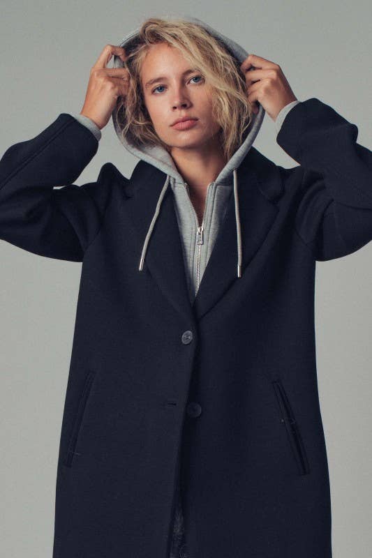 DETACHABLE HOODIE SCUBA COAT