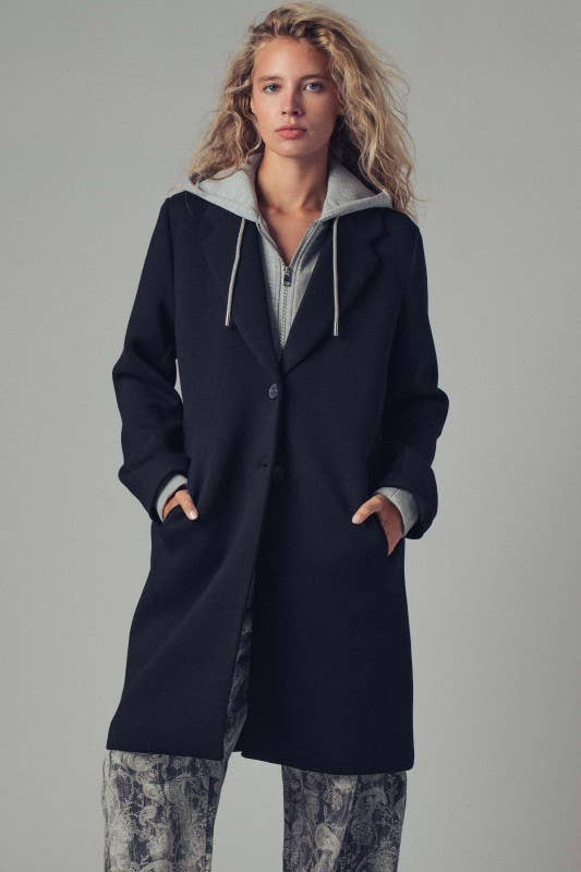 DETACHABLE HOODIE SCUBA COAT