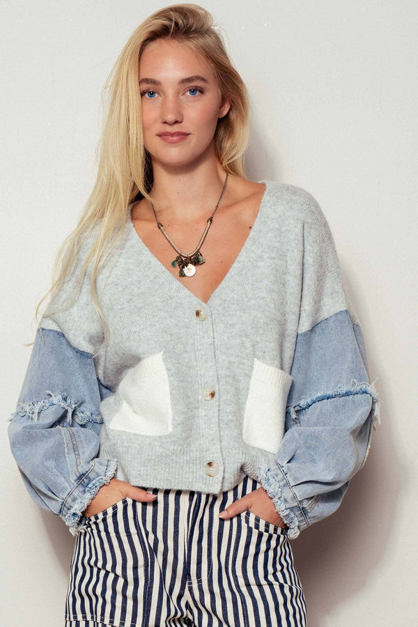 GRAY DENIM SLEEVE KNIT CARDIGAN