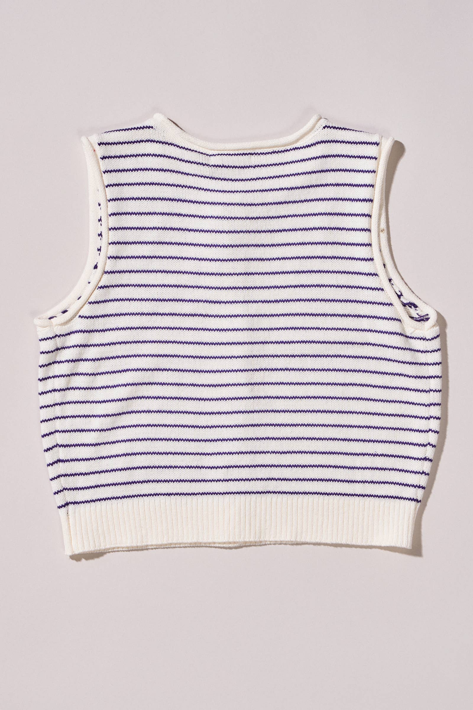 SLEEVELESS STRIPED BUTTON KNIT VEST