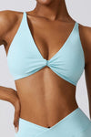 DRIFTWAY TWIST-FRONT SPORTS BRA