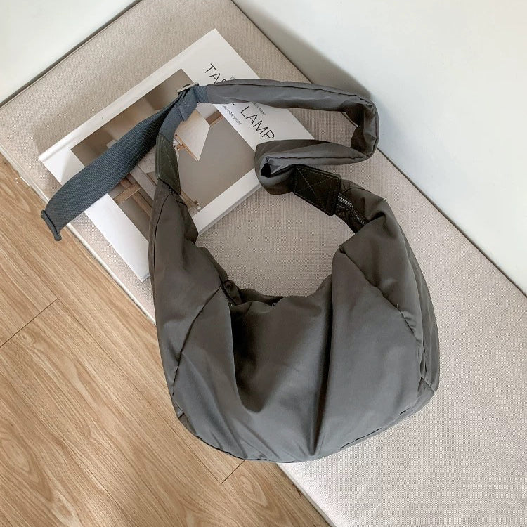CASUAL CURVE CRESCENT BAG