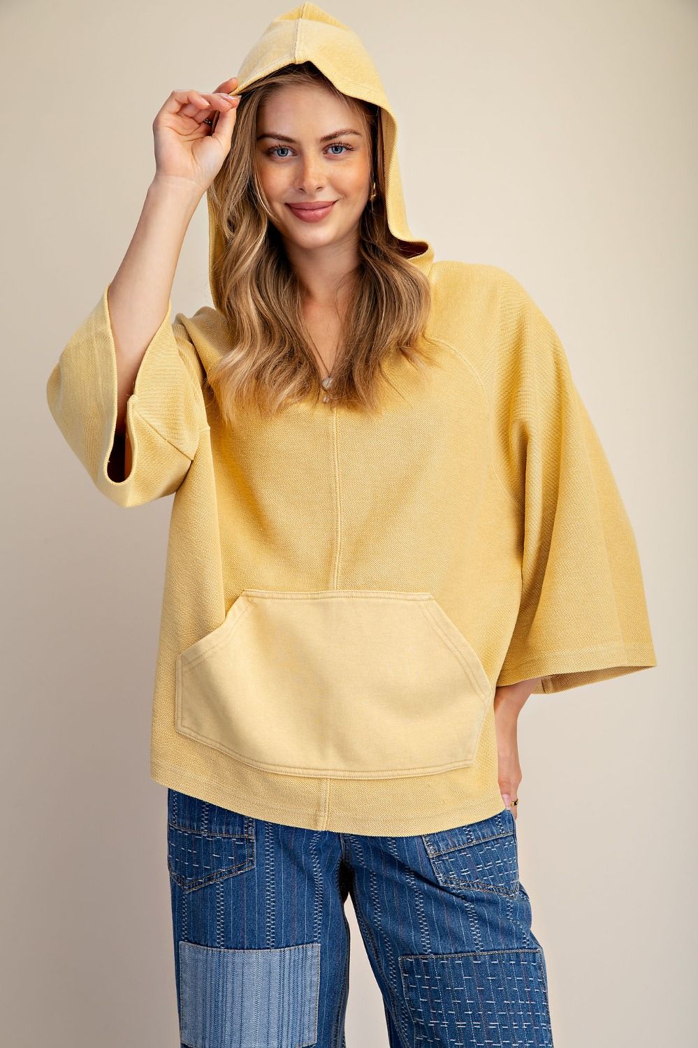 BUTTER YELLOW LIGHT HOODIE