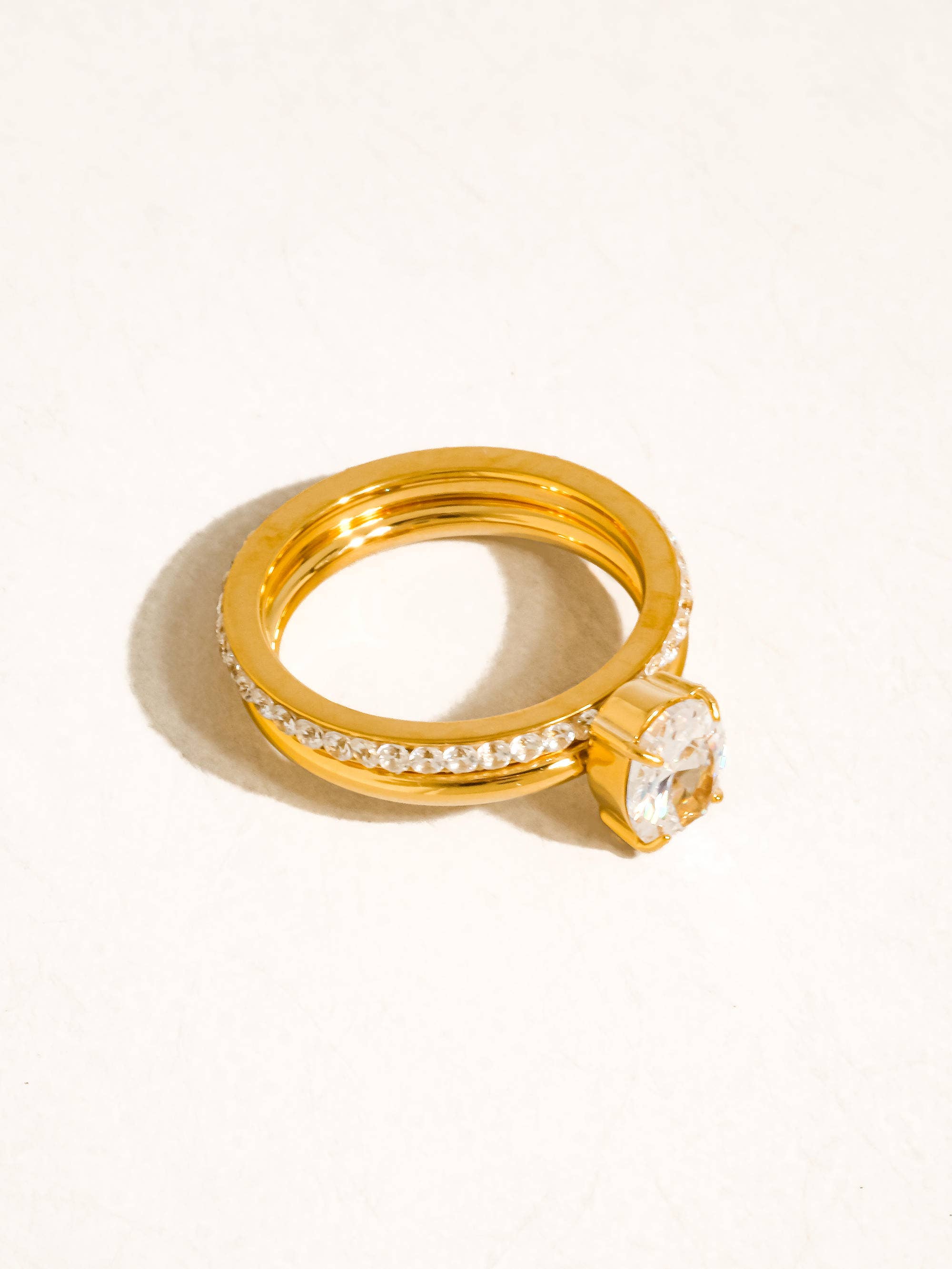 NEVE 18K GOLD NON-TARNISH OVAL CZ STACK RING