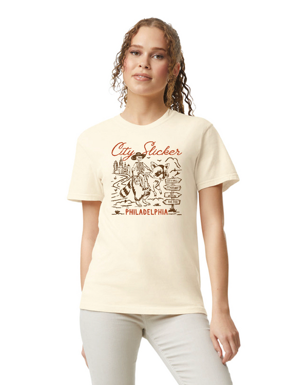 CITY SLICKER, RACCOON SKELETON PHILADELPHIA CREAM T-SHIRT