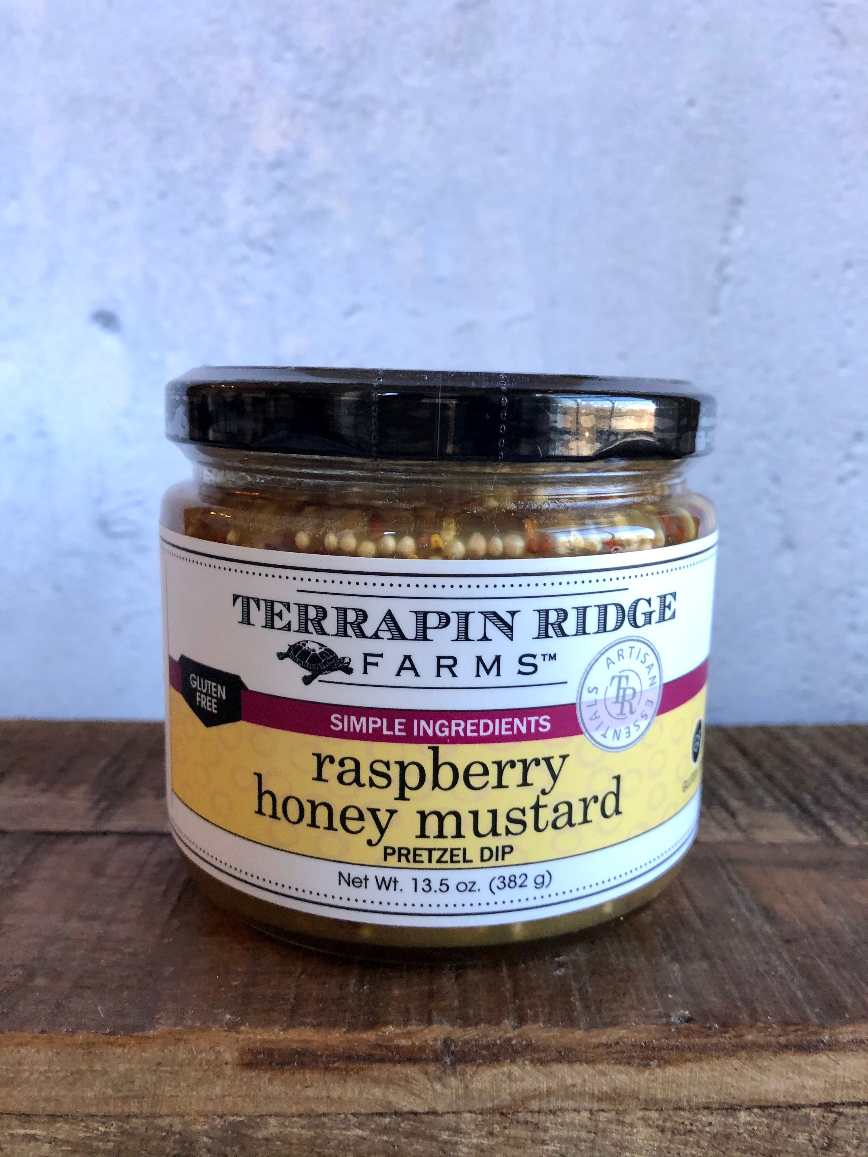 RASPBERRY HONEY MUSTARD PRETZEL DIP 13.5OZ