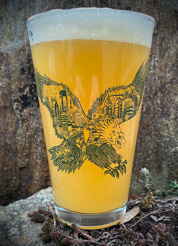 EAGLE SKYLINE PINT GLASS